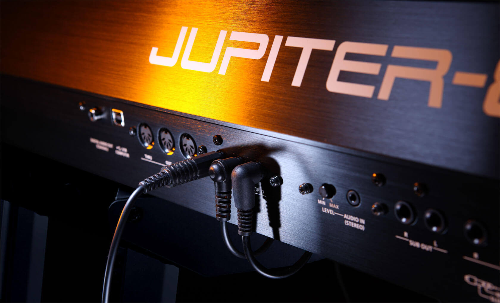 Roland 罗兰 JUPITER-80 76键 合成器